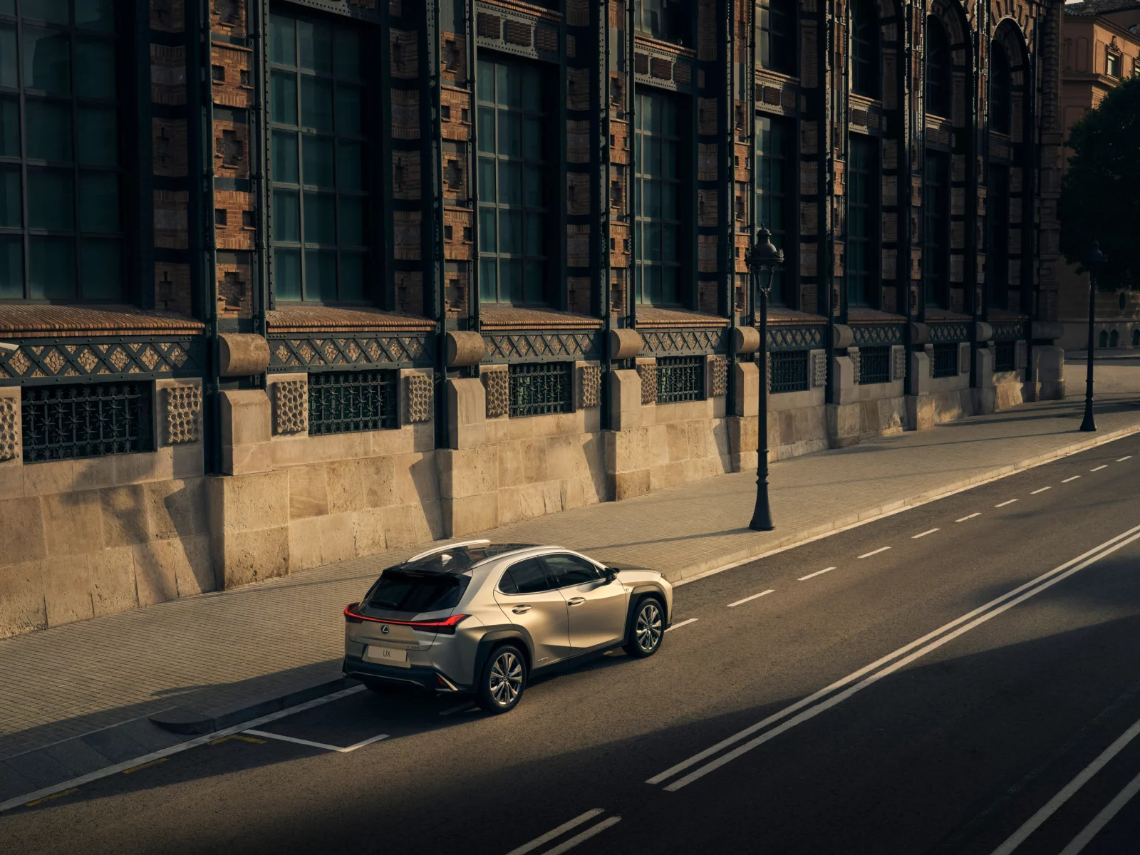 Lexus UX by Daniel BLOM