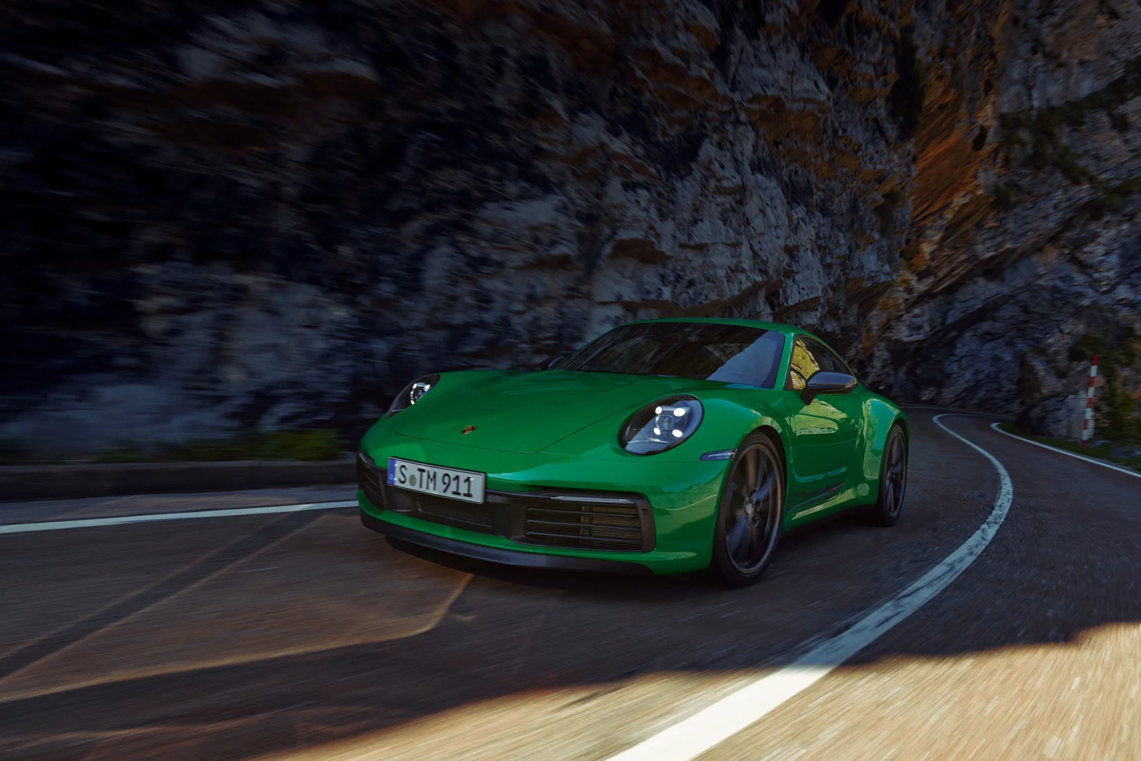 Porsche 911T 3 by Thomas STROGALSKI