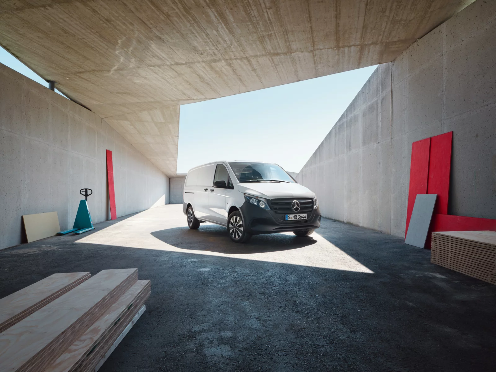 Mercedes-Benz Vito 1 by Clemens ASCHER