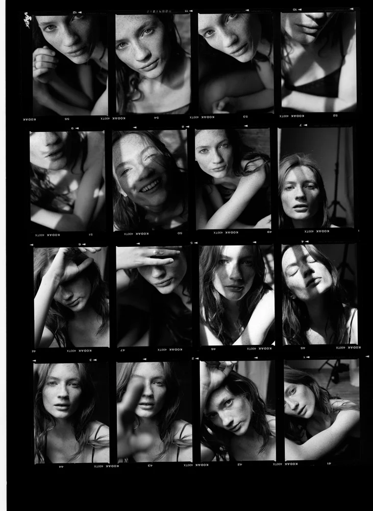 Portraits of Girls 7 by Alexander MEININGER