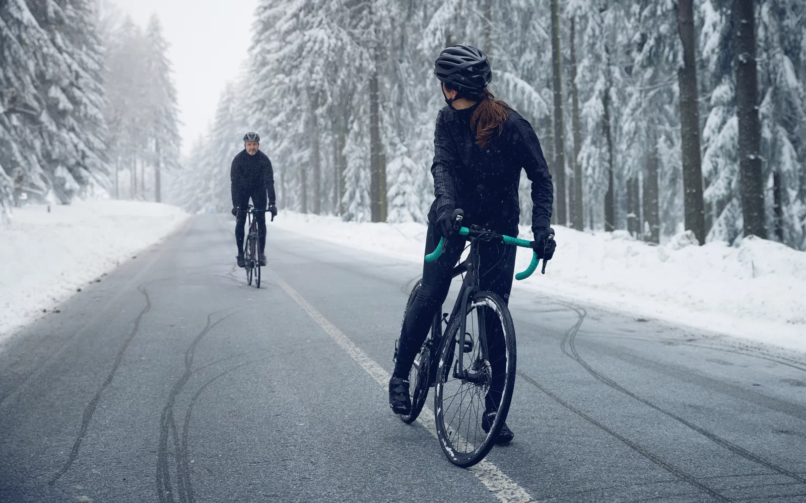 Winter Cycling 4 by Marc TRAUTMANN