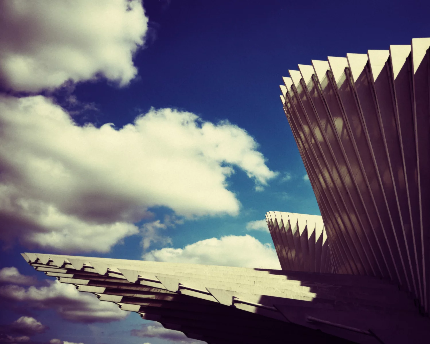 Calatrava Love 4 by Benjamin PICHELMANN