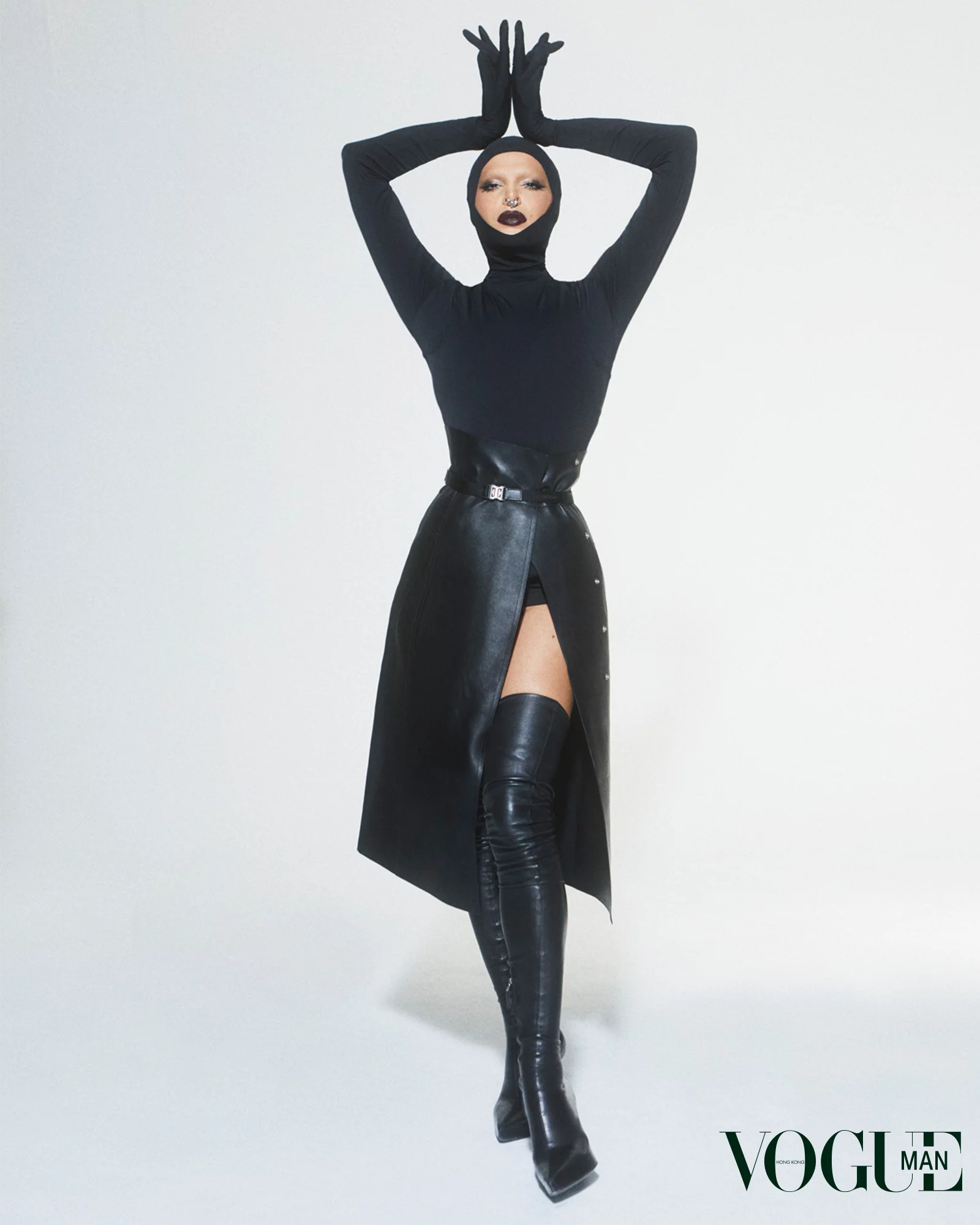 Valentina for Vogue Hongkong 1 by Sergi PONS